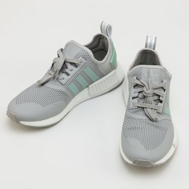 Tennarit ja kengät adidas Originals NMD_R1 Harmaa | FV9152, 2