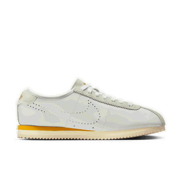 Tennarit ja kengät Nike Cortez Leather Valkoinen | HQ1841-100, 2