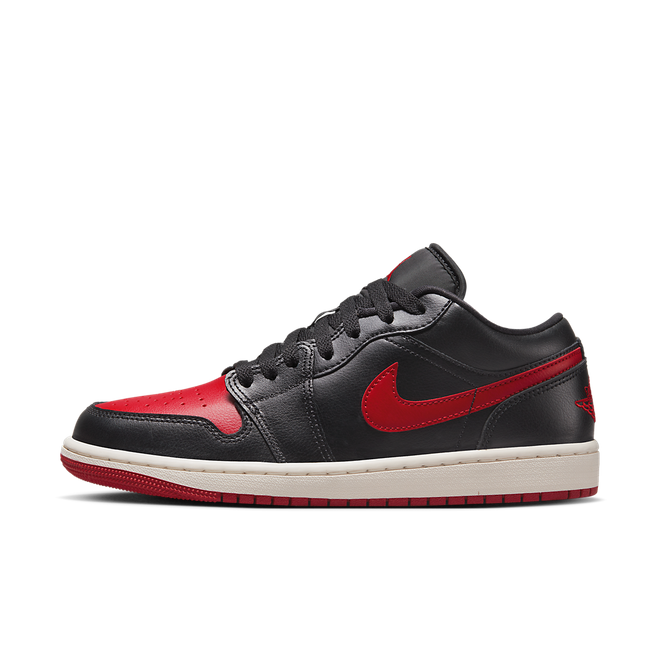 Tennarit ja kengät Jordan Air Jordan 1 Low "Bred Sail" W Punainen | DC0774-061, 0