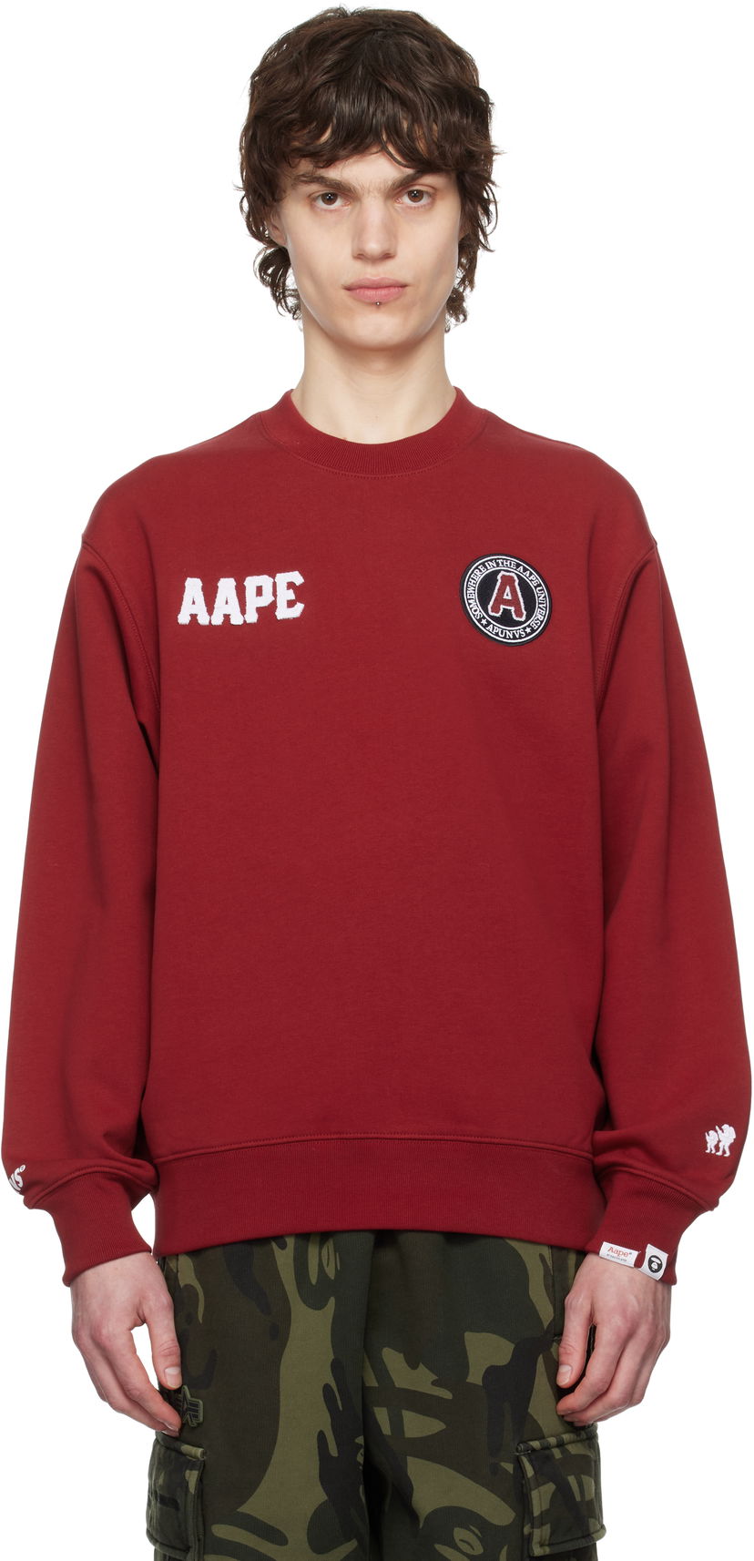 Villapaita AAPE by A Bathing Ape AAPE by A Bathing Ape Logo Patch Crewneck Sweatshirt Punainen | AAPSWMC337XXNBDX