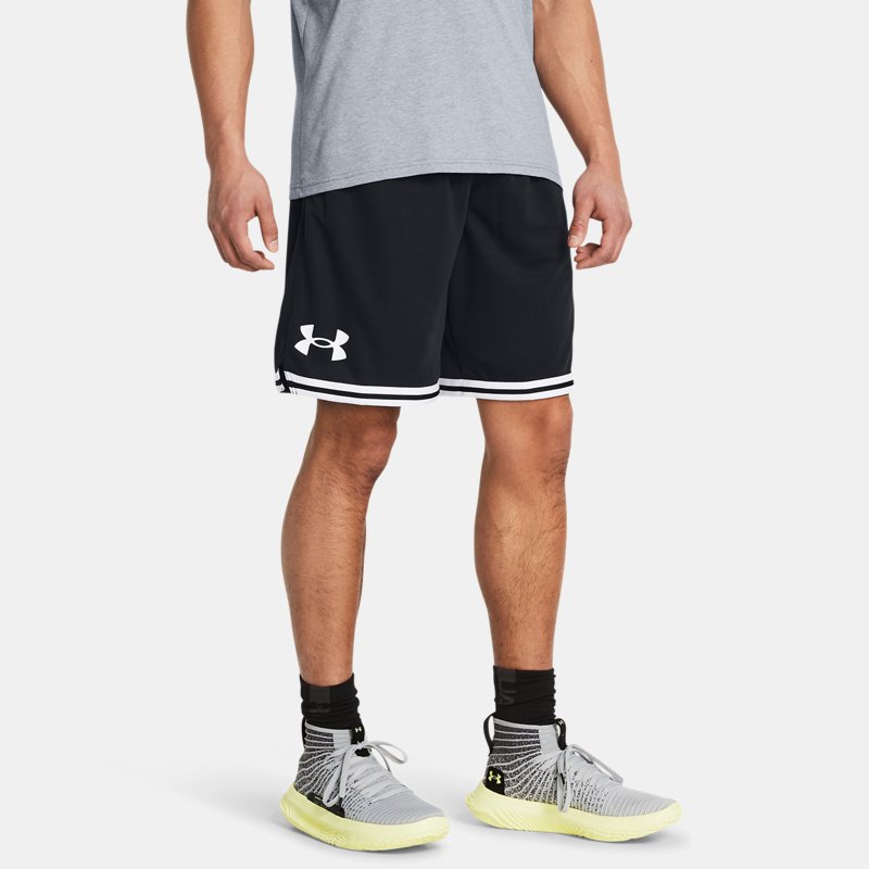 Shortsit Under Armour Zone Shorts für Herren Musta | 1383392-001
