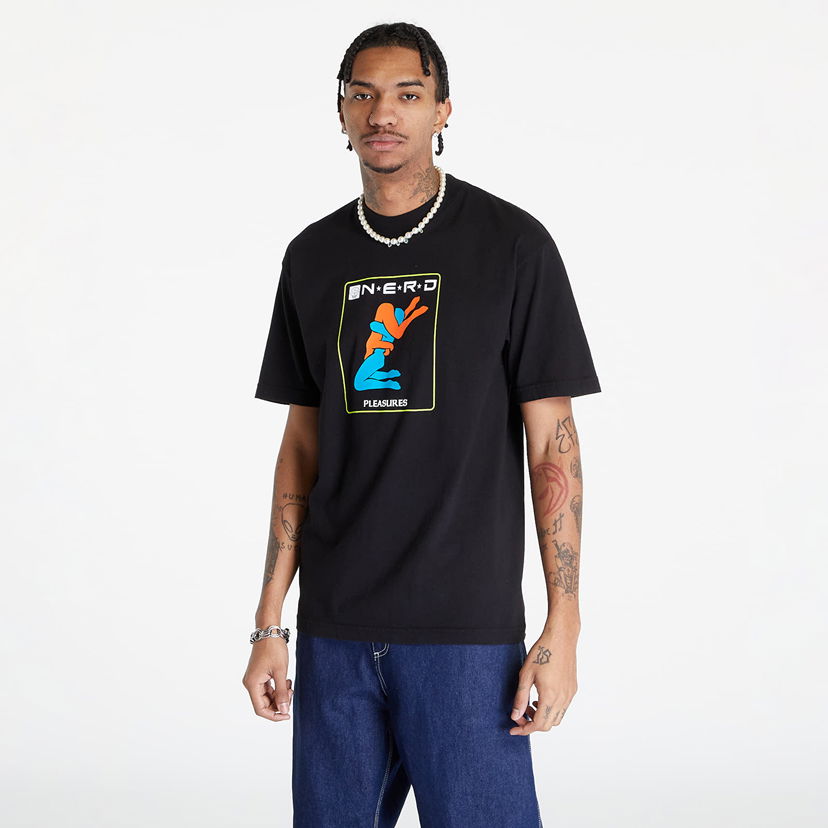 T-paita Pleasures x N.E.R.D Provider Musta | P23N005 BLACK