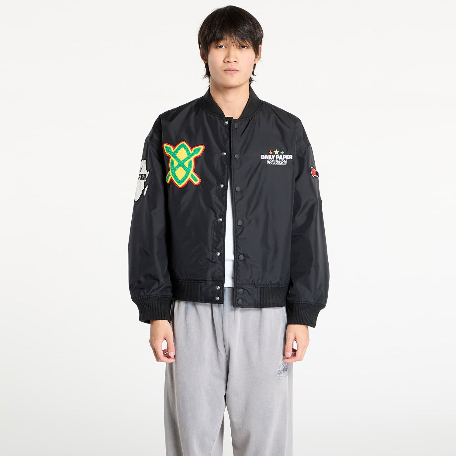 Bomber-takki Converse Converse x Daily Paper Stadium Jacket Musta | 10028532-A01, 0