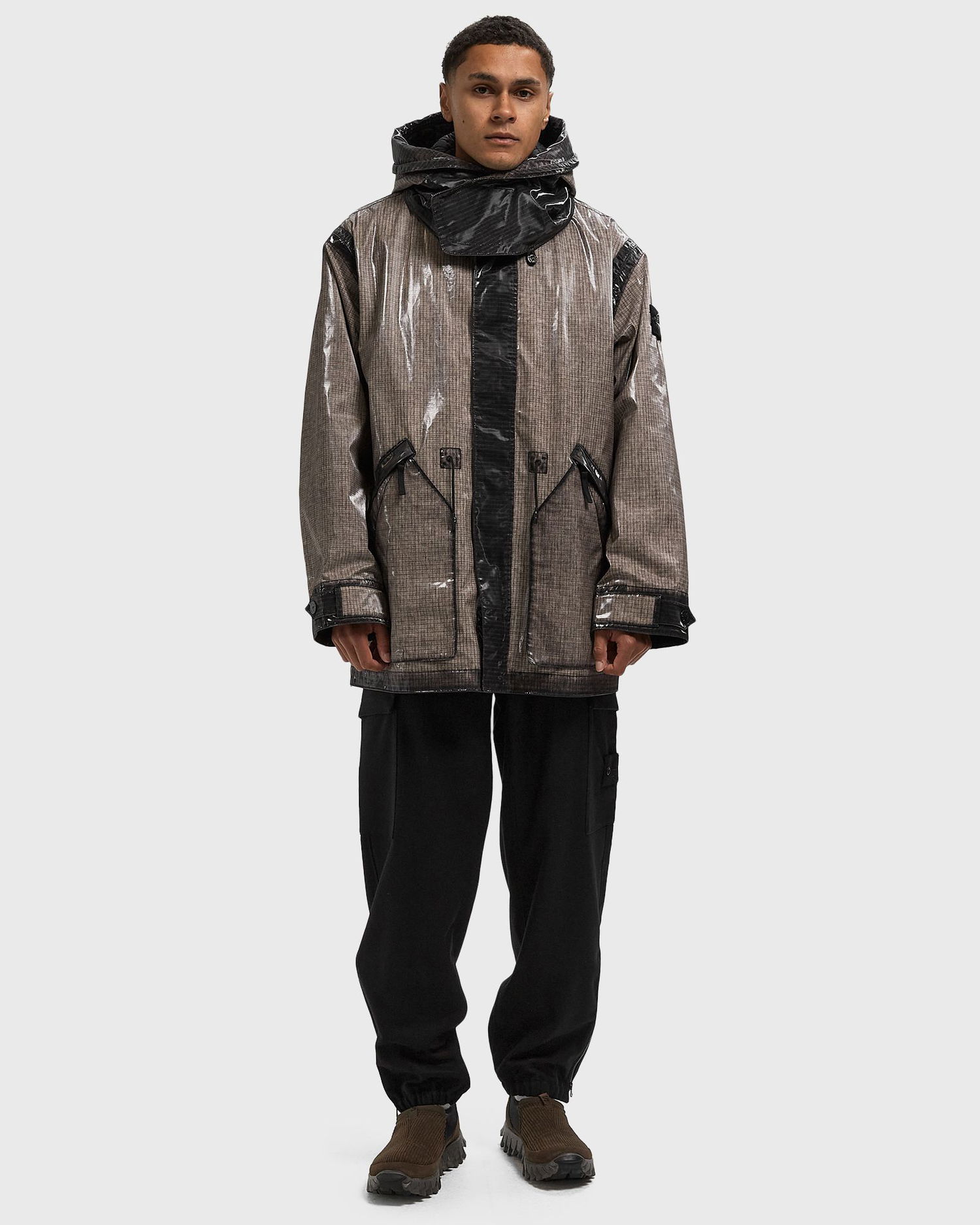 Cargo housut Stone Island Fleece Cargo Trousers with Elastic Waist and Zipped Cuffs Musta | K2S153100021S0F24.V0029, 1