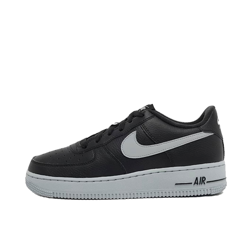 Tennarit ja kengät Nike Air Force 1 Musta | HQ3807-001