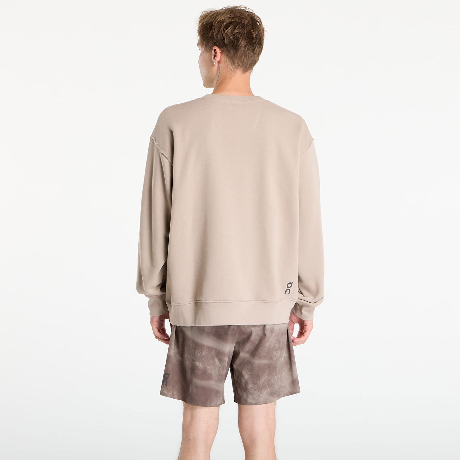 Huppari On Running Club Crew Sweatshirt XL Beige | 1ME10340603, 1