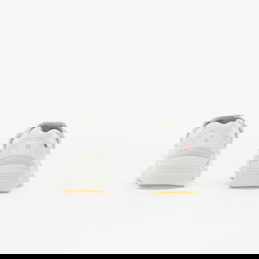 Tennarit ja kengät On Running The Roger Clubhouse W Valkoinen | 48.99141, 3