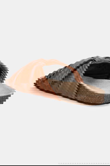 Tennarit ja kengät JW Anderson JW Anderson Knotted Leather Slides Ruskea | SN0096.LA0161.640, 2