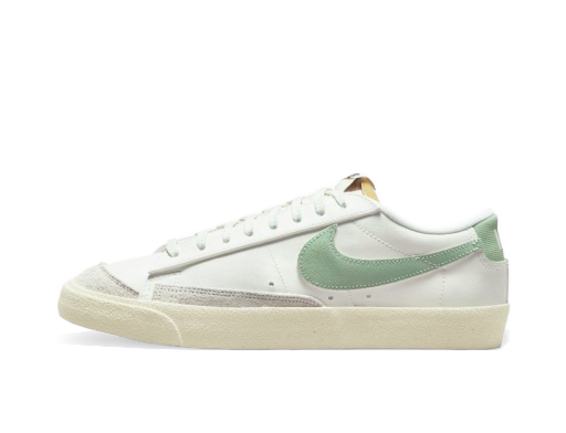 Tennarit ja kengät Nike Blazer Low '77 Valkoinen | DO9799-100
