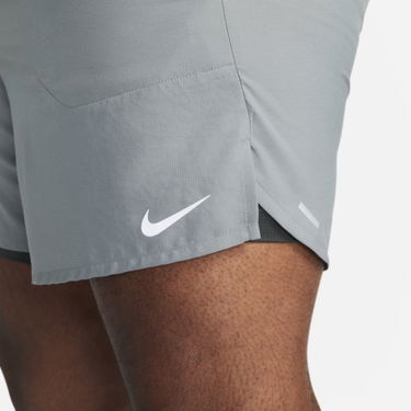 Shortsit Nike Dri-FIT Stride 2-In-1 Running Shorts Harmaa | DM4759-084, 2