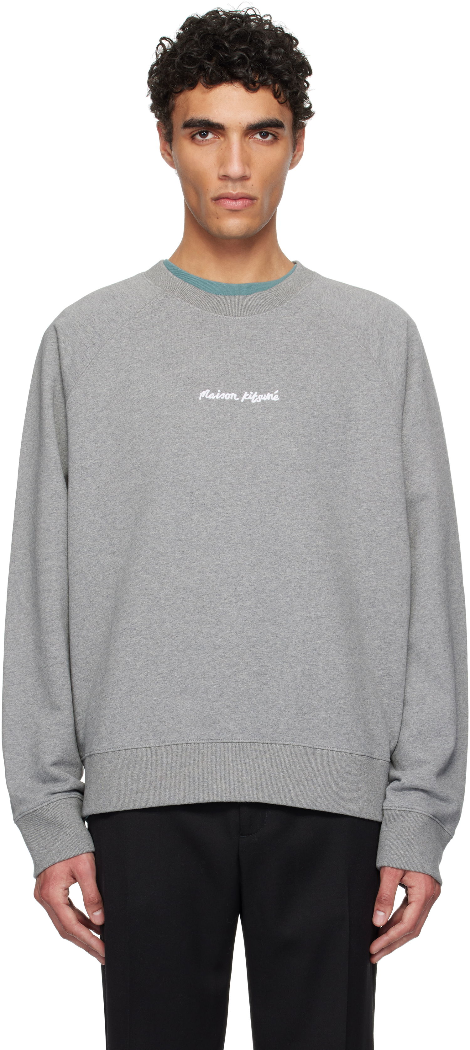 Villapaita MAISON KITSUNÉ Maison Kitsuné Oversize Raglan Sweatshirt with Embroidery Harmaa | OM00309KM0001, 0