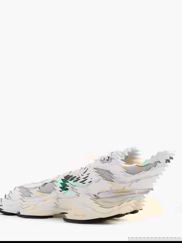 Tennarit ja kengät New Balance U9060 Valkoinen | U9060ESEWHITE, 2