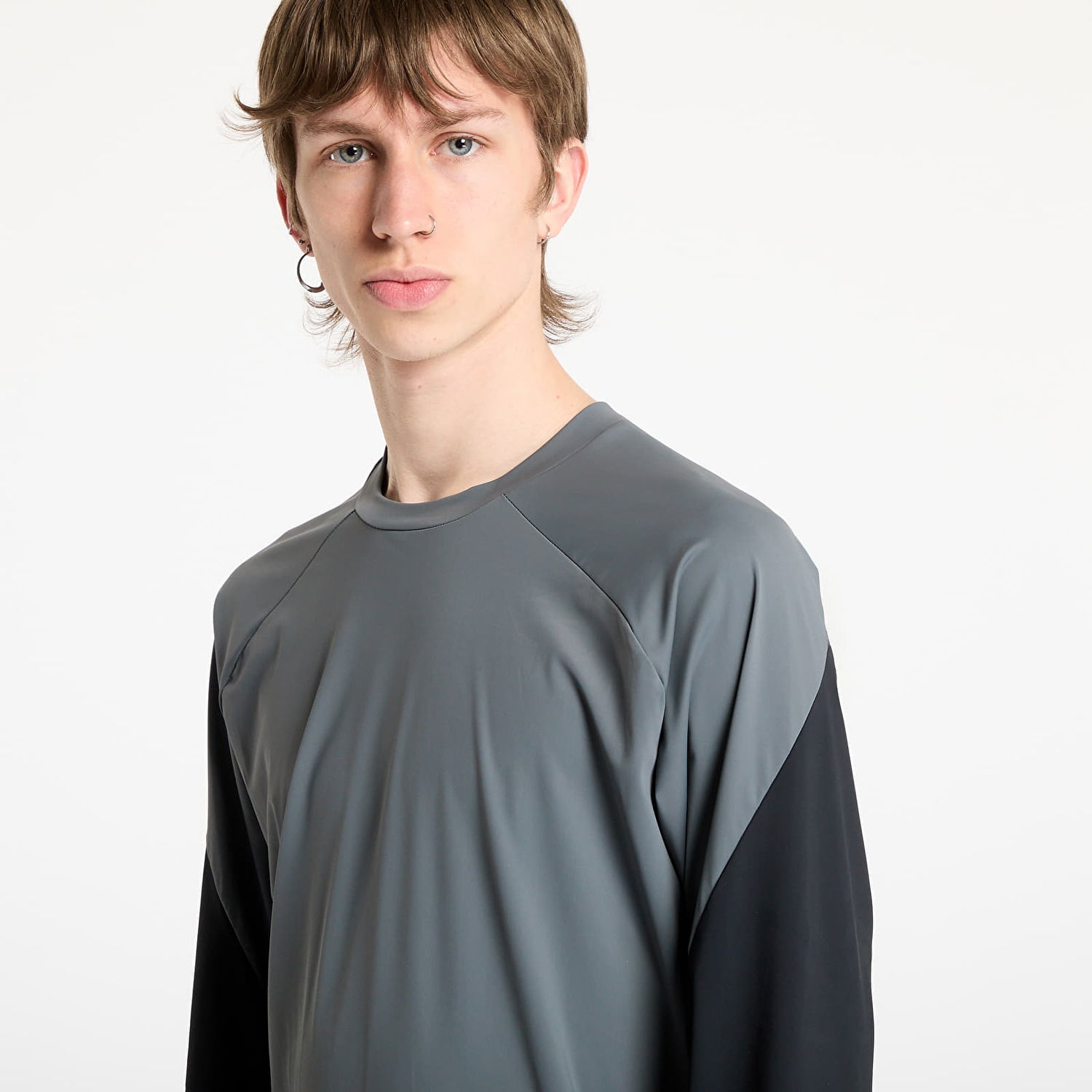 T-paita Reebok Longsleeve Run Tee Harmaa | RMVB00AC99FAB0010910, 1