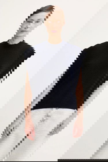 Liivi A.P.C. Wool Rib-Knit Mock Neck Vest Pull Mathilde Tummansininen | WOASA.F23430, 0