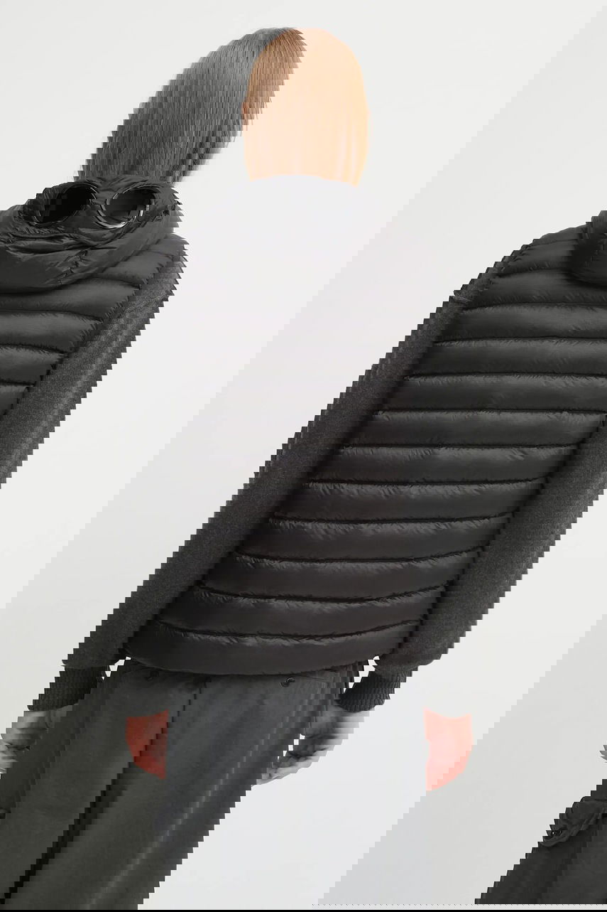 Liivi C.P. Company C.P. Company Hooded Down Vest Musta | 19CMVE032A110416A, 1