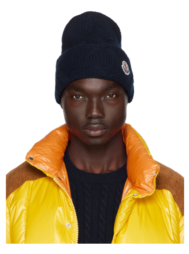 Pipo Moncler Patch Beanie Tummansininen | I20913B00035M1115