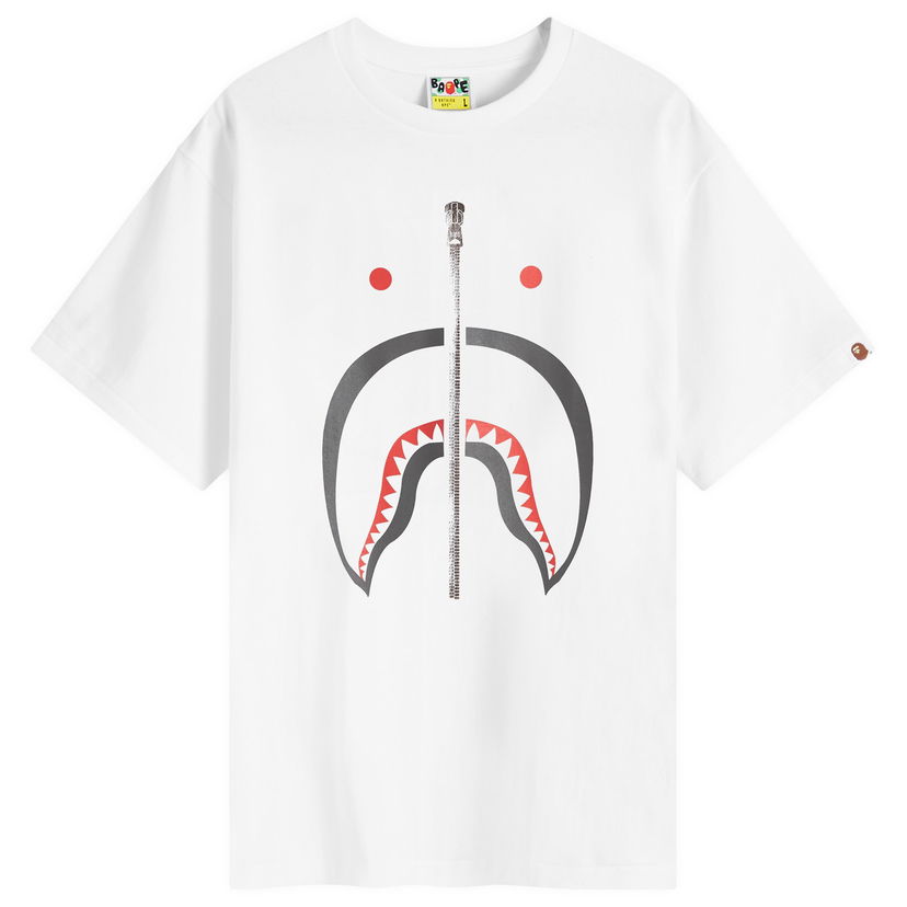 T-paita BAPE A Bathing Ape Men's Shark T-Shirt in White, Size Large | END. Clothing Valkoinen | 001TEK301003M-WHT