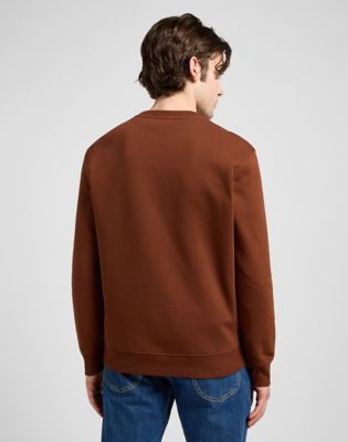Huppari Lee Regular Patch Crew Sweatshirt Luxe Ruskea | 112371910, 0