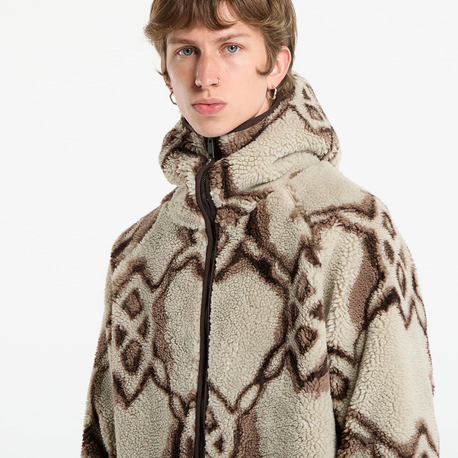 Huppari DAILY PAPER Daily Paper Burned Shield Sherpa Hoodie Beige | 2521134, 1