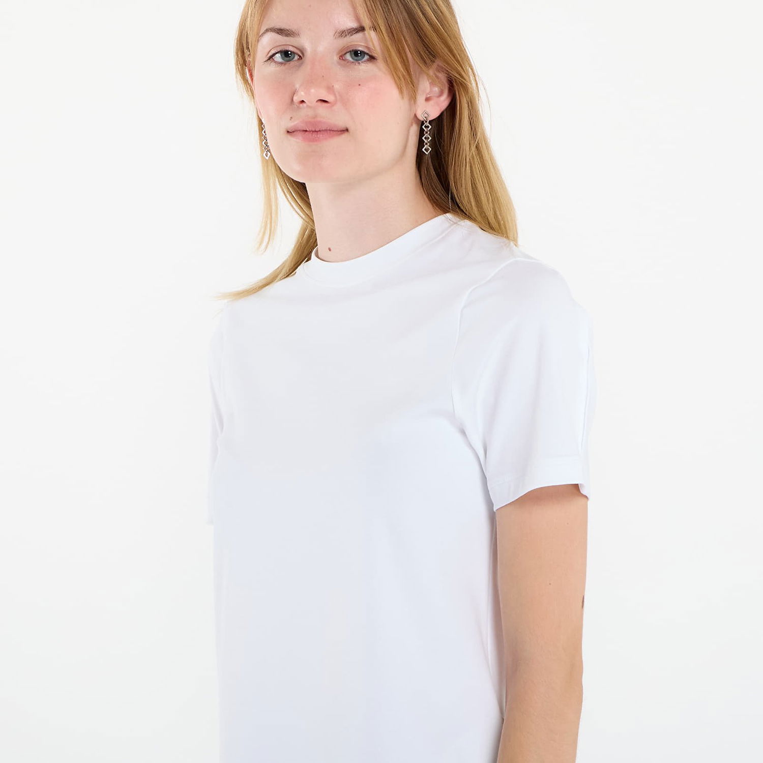 T-paita On Running On Focus Tee Valkoinen | 1WF10390069 W, 1