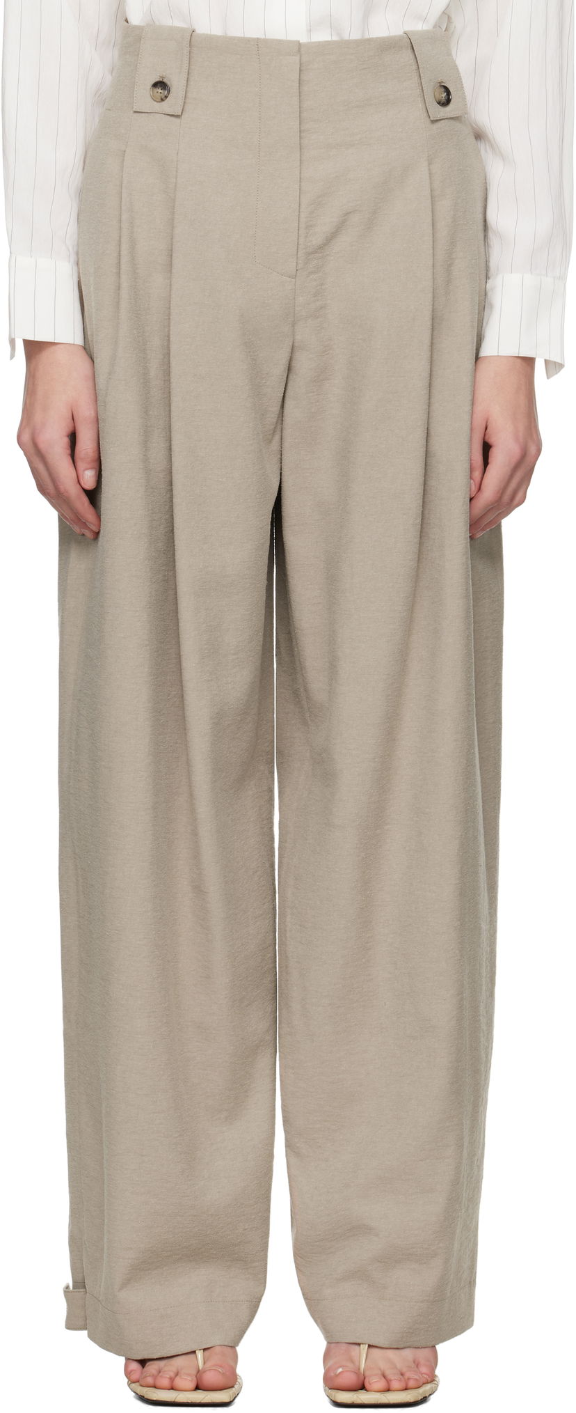 Housut Nanushka Nanushka Jenci Pleated Trousers Beige | NW25SSPA26192