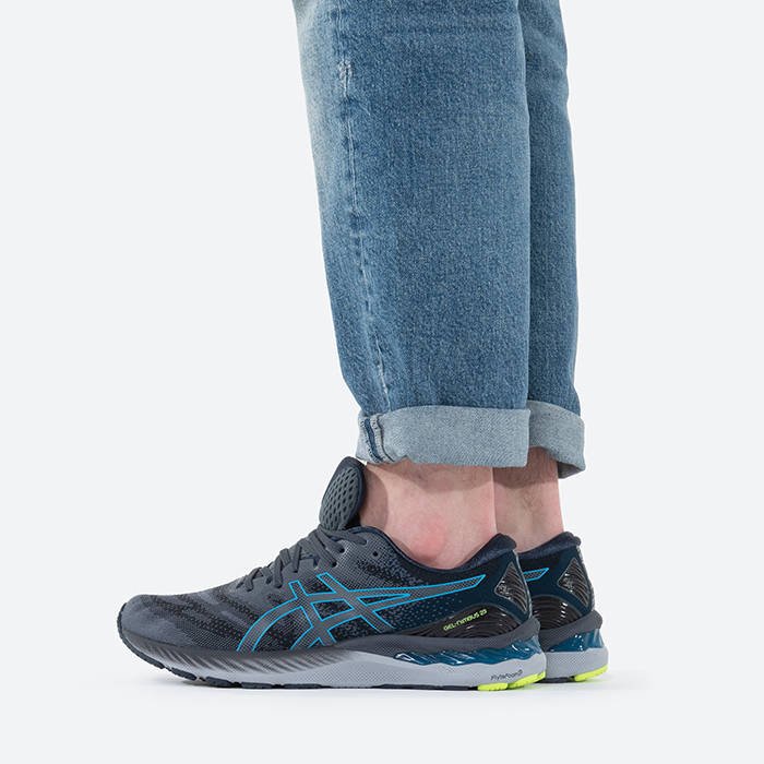 Tennarit ja kengät Asics Gel-Nimbus 23 Musta | 1011B004020, 1