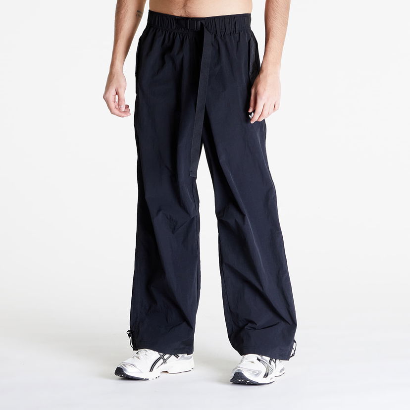 Housut ja farkut adidas Originals Men's nylon pants adidas Adi Cargo Pants Black Musta | IS0188