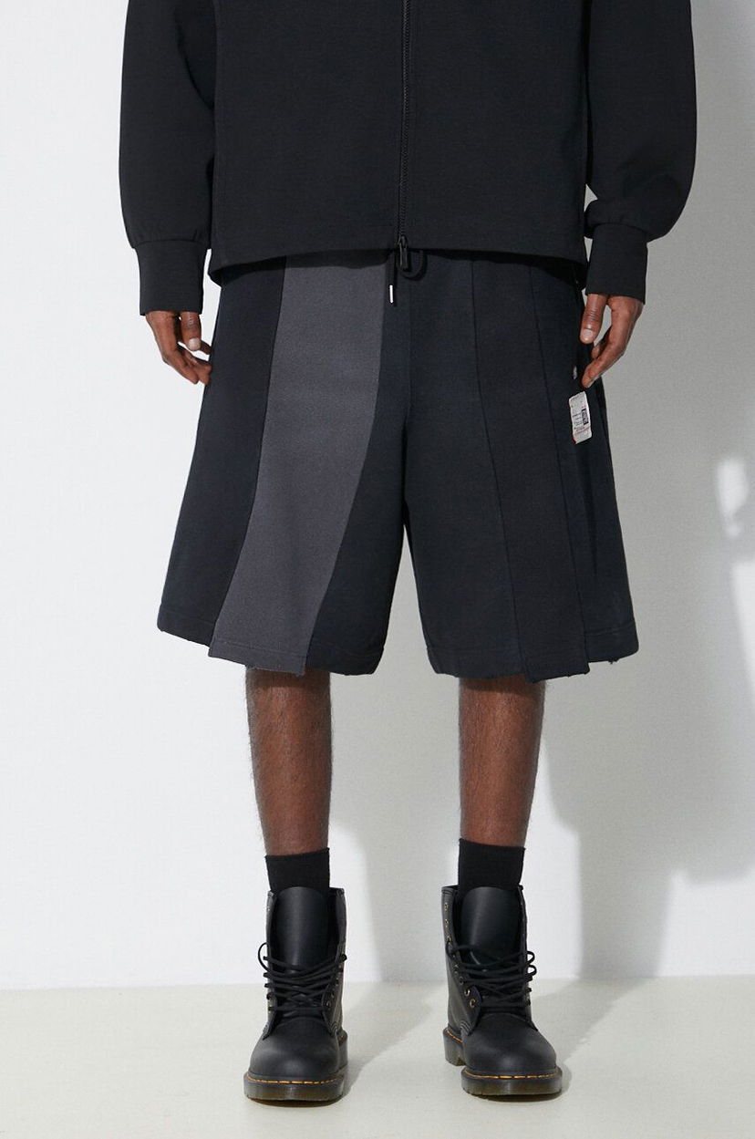 Shortsit Maison MIHARA YASUHIRO Maison MIHARA YASUHIRO Vertical Switching Shorts Musta | A12SP563
