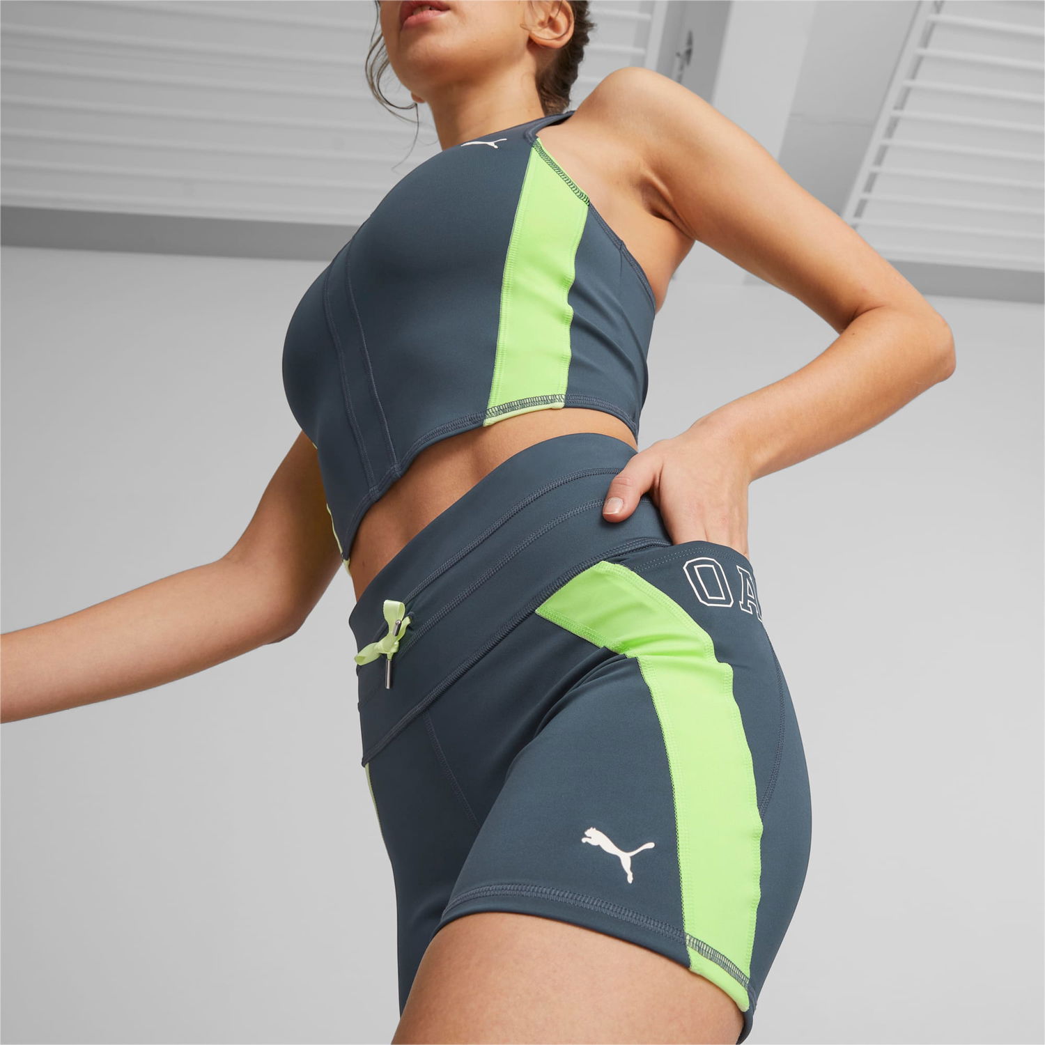 Shortsit Puma x OLIVIA AMATO Tight Running Shorts Monivärinen | 523459_16, 0