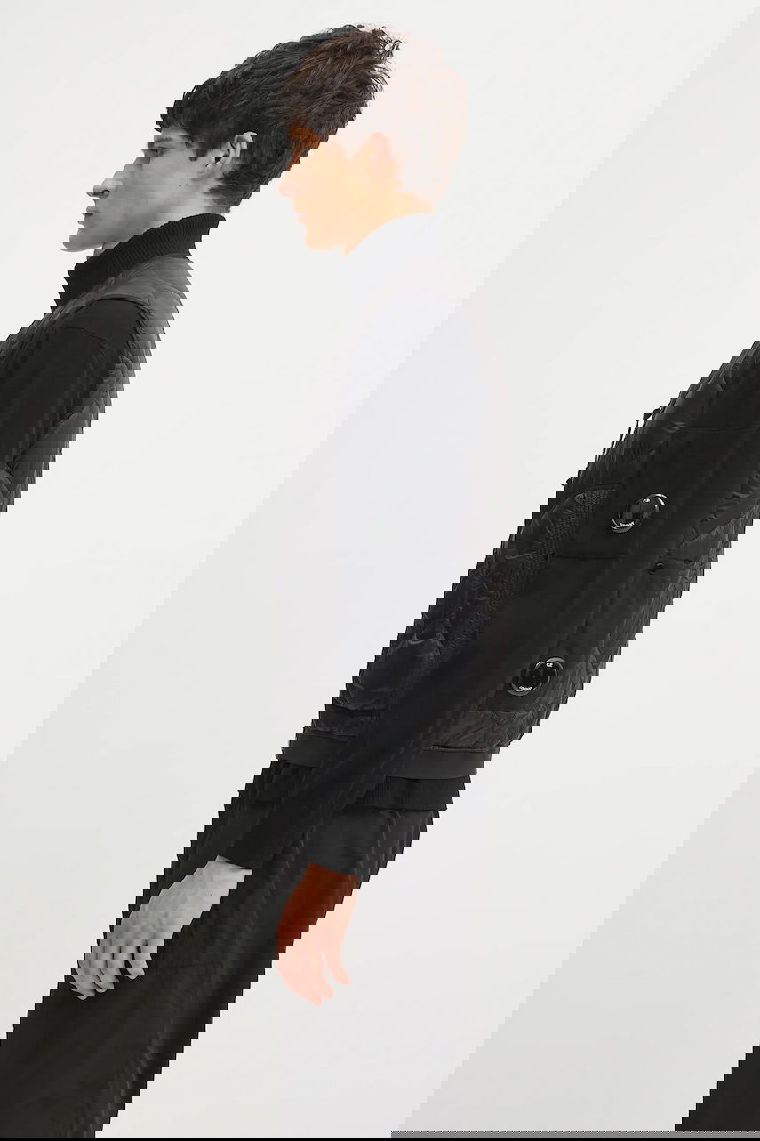 Liivi C.P. Company C.P. Company Quilted Gilet Musta | 19CMVE049A110158A, 1