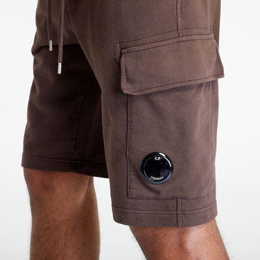 Shortsit C.P. Company Light Fleece Regular Cargo Shorts Ruskea | 14CMSB021A002246G-365, 1