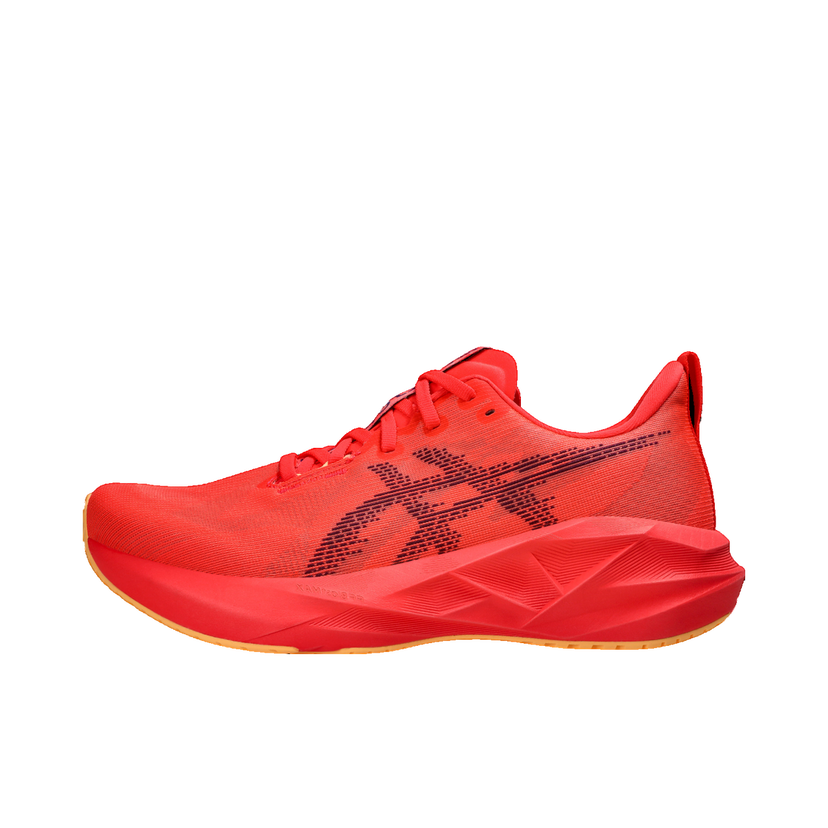 Tennarit ja kengät Asics NOVABLAST 5 Punainen | 1011b974-600