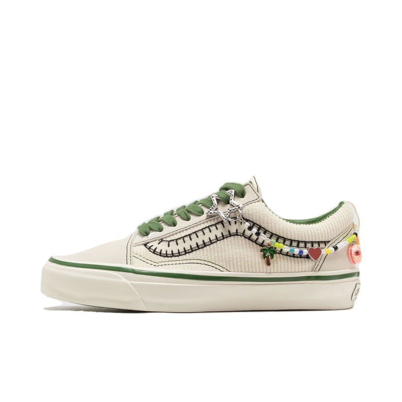 Tennarit ja kengät Vans Old Skool Charms Valkoinen | VN000EGYCRM1