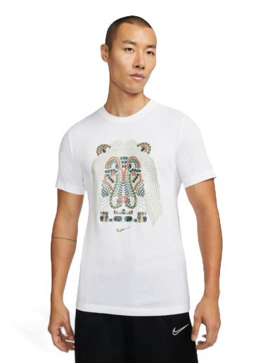 T-paita Nike Lebron "Strive For Greatness" Tee Valkoinen | DM2467-100