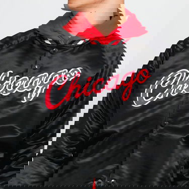 Bomber-takki Mitchell & Ness Bomber NBA Lightweight Satin Jacket Bulls Musta | 18013, 2