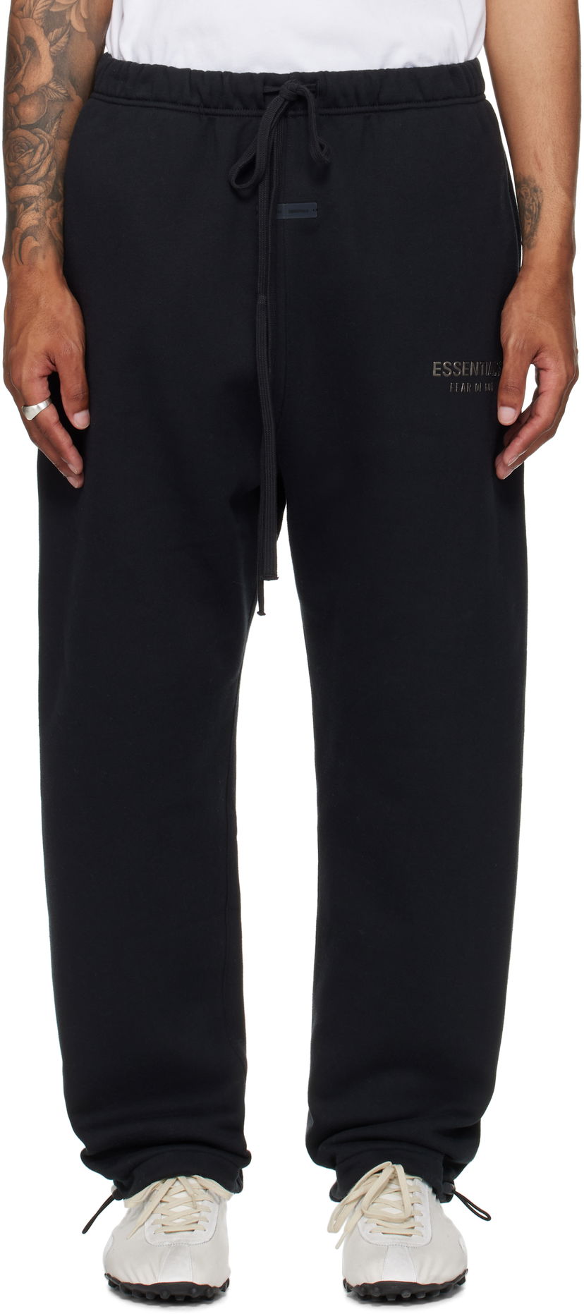 Verryttelyhousut Fear of God Fear of God ESSENTIALS Relaxed Fleece Sweatpants Musta | 130SP258220F