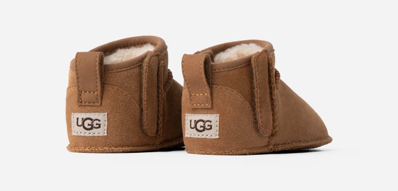 Tennarit ja kengät UGG UGG Classic Ultra Mini Bootie, Size 16 Ruskea | 1157690I-CHE, 1