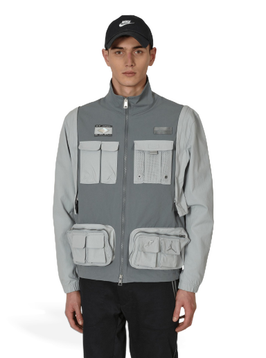 Tuulitakki Jordan SoleFly x Jacket Harmaa | DV7515-077