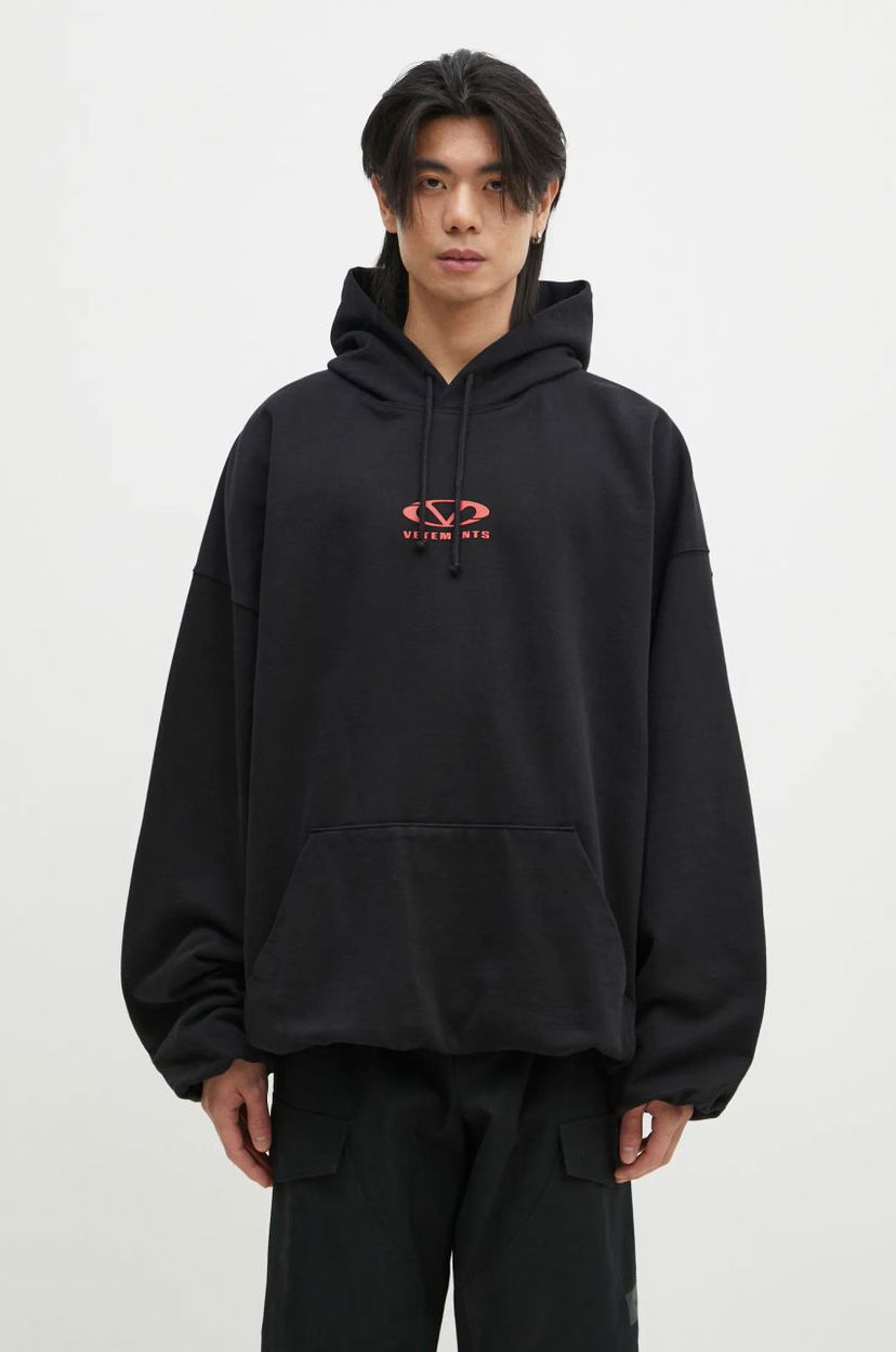 Huppari VETEMENTS Oval Logo Cropped Boxy Hoodie Musta | UA66HD600BR