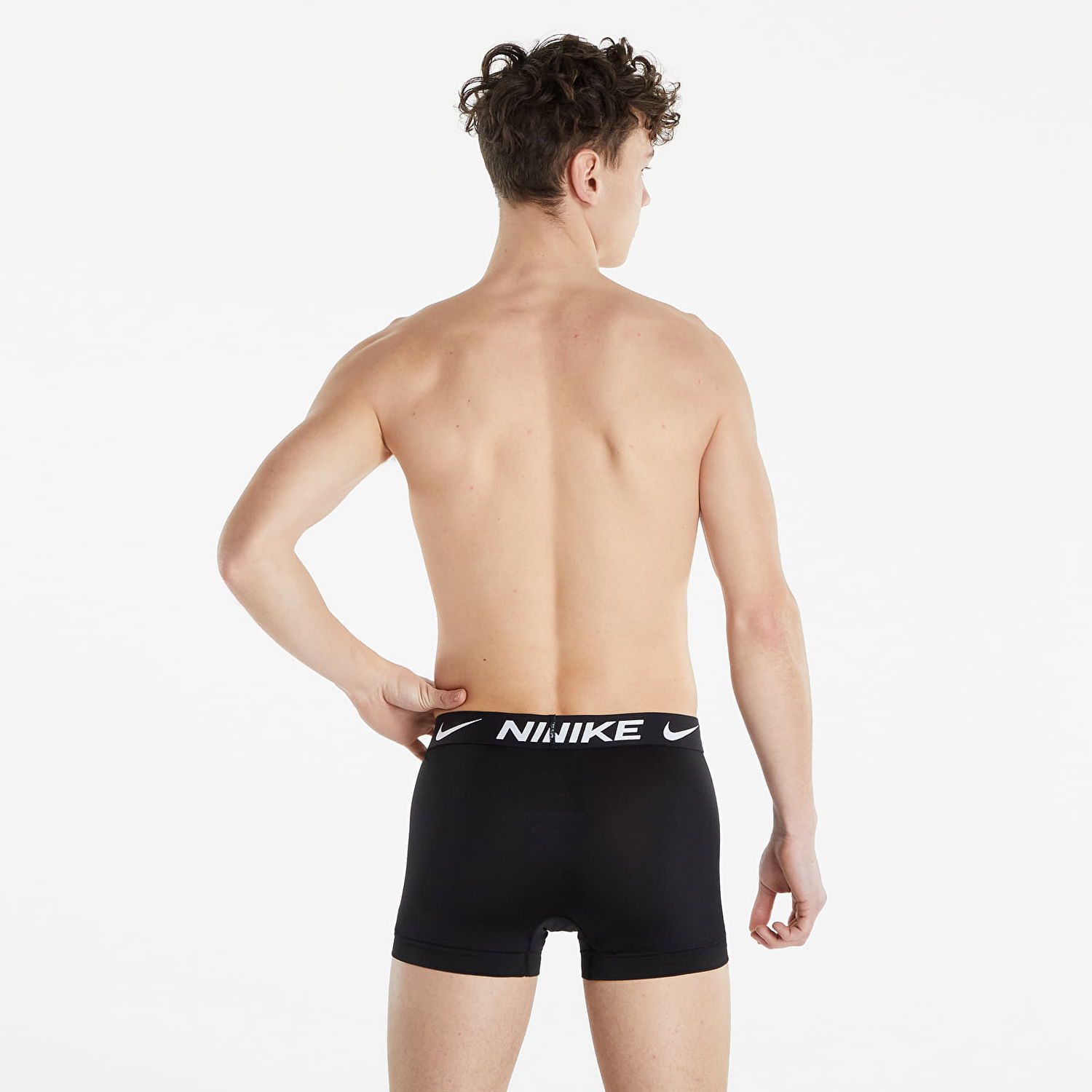 Alusvaatteet ja sukat Nike Trunk 3 Pack Musta | KE1156 UBI, 1