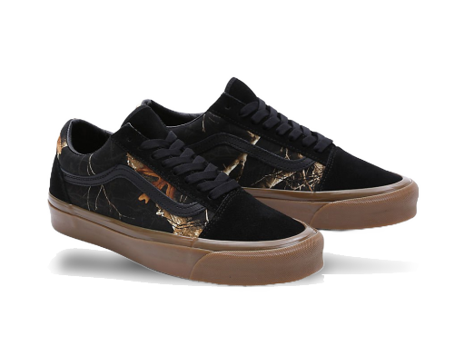 Tennarit ja kengät Vans Chaussures Realtree Musta | VN0009QFB9M