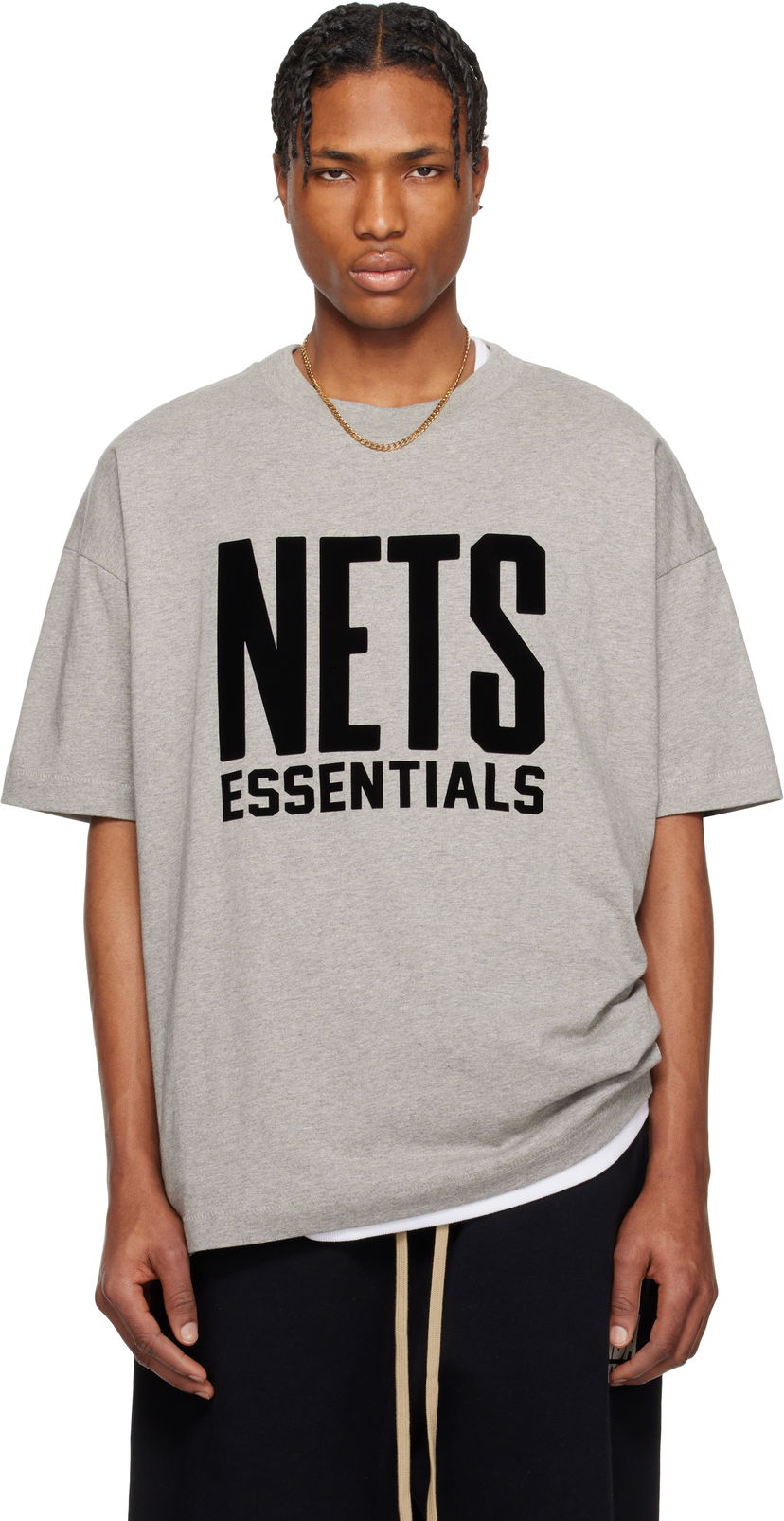 T-paita Fear of God Fear of God ESSENTIALS NBA Nets Short Sleeve T-Shirt Harmaa | 125AL244105F
