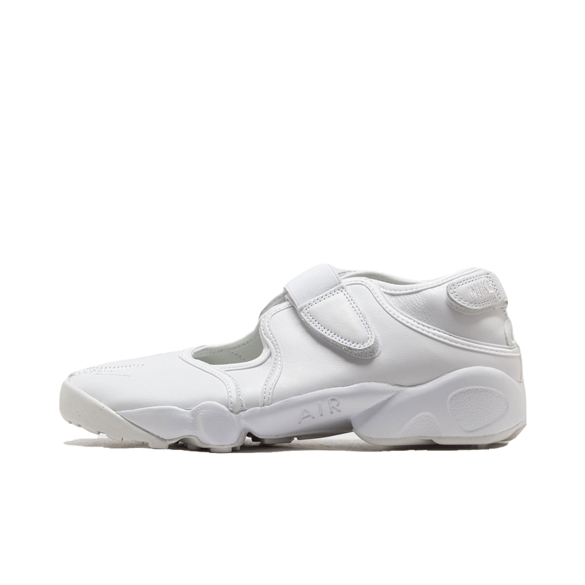Tennarit ja kengät Nike Air Rift Valkoinen | HM5737-100