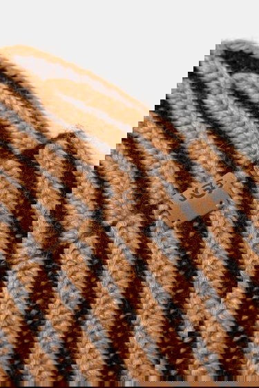 Asusteet UGG CHUNKY Knitted Striped Wool Blend Hat and Fingerless Gloves Set Monivärinen | 103605, 5