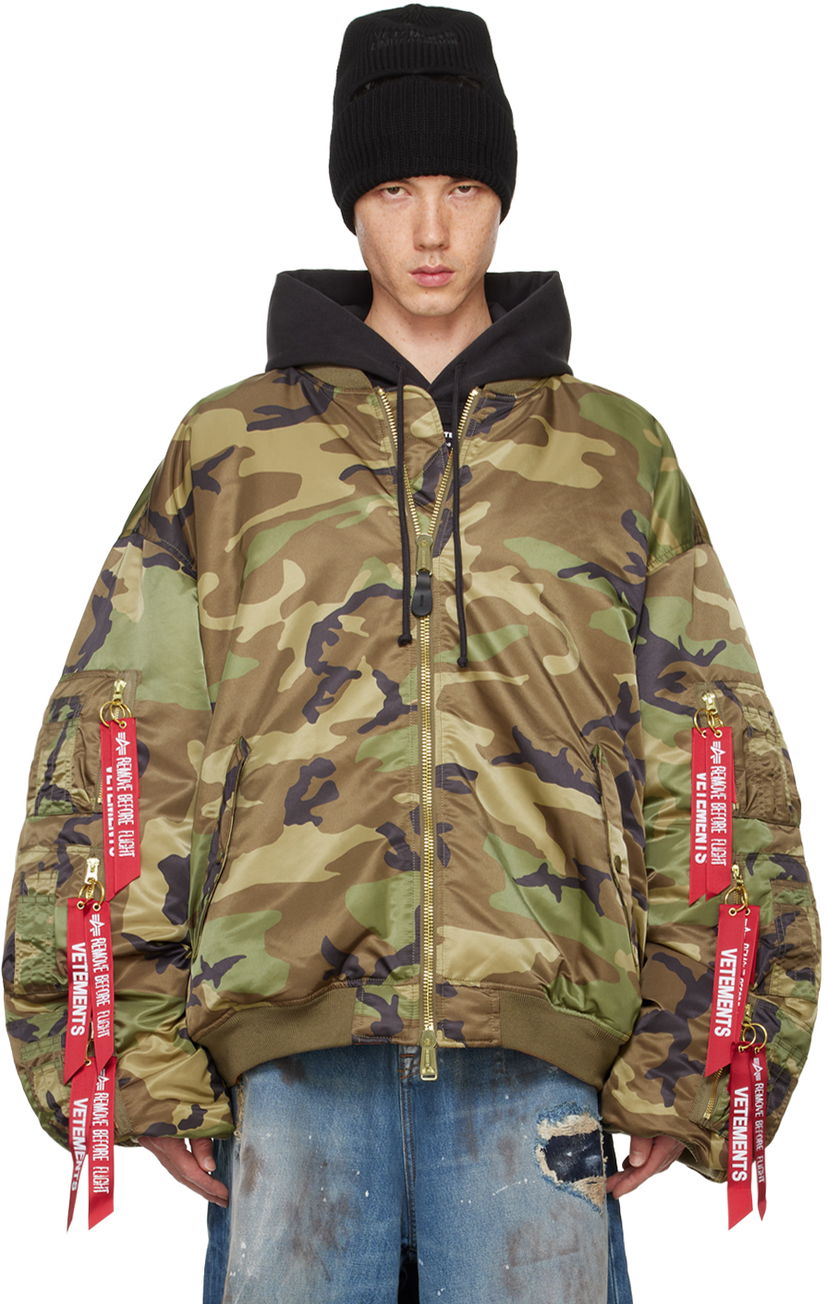 Bomber-takki VETEMENTS Alpha Industries Edition Cargo Bomber Jacket Vihreä | UA65JA230G