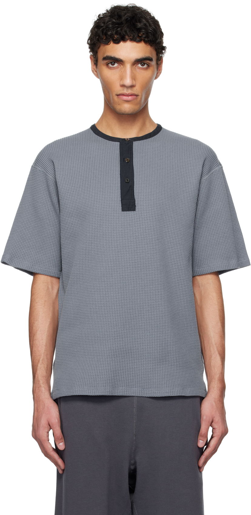 T-paita NANAMICA Nanamica Henry Neck Thermal Sweat Henley Harmaa | S25SH104U