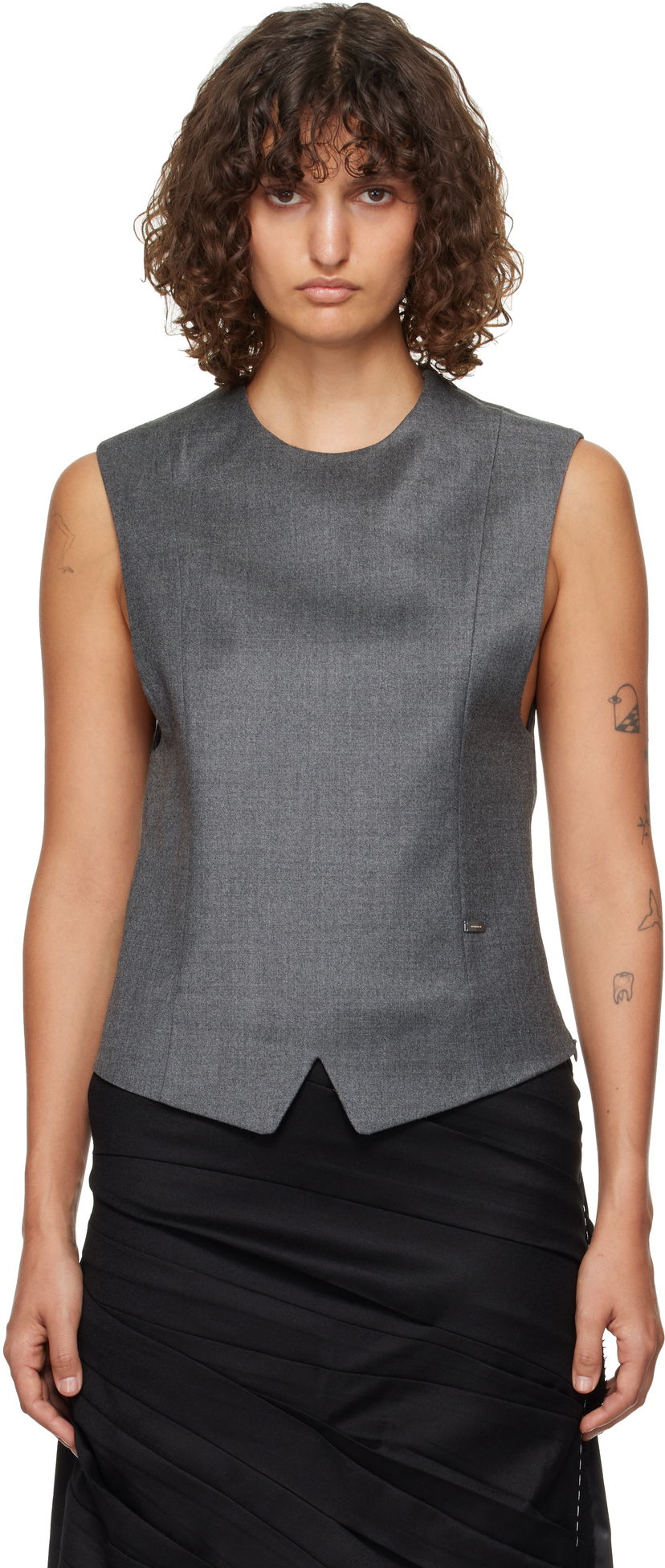 Tankkitoppi ADER ERROR Fitted Vest Top Harmaa | BN01FWVE0101GR