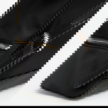 Reppu GUESS GUESS Follie Small Backpack Musta | TWNN9676032-BLA, 3