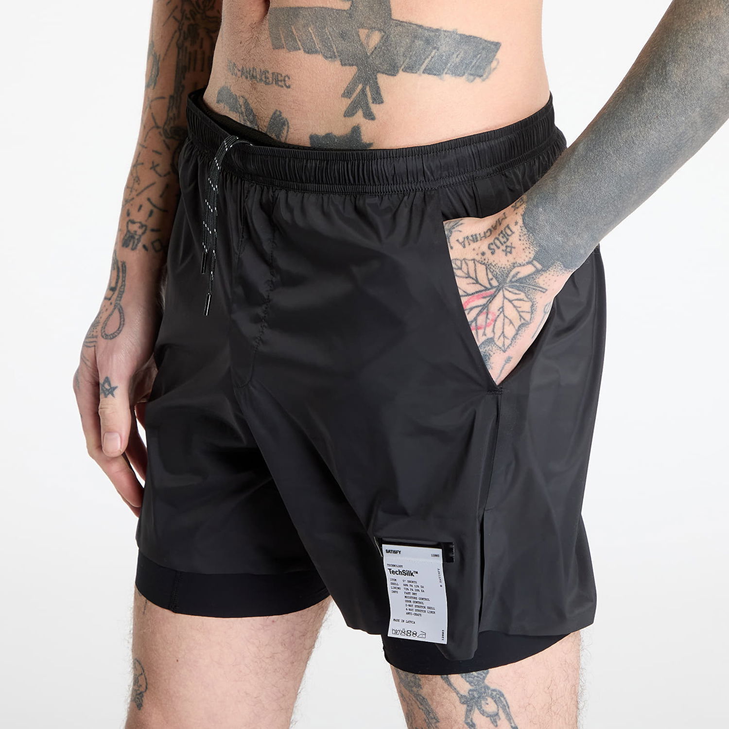 Shortsit Satisfy Satisfy TechSilk 5 Shorts Musta | 12003-BK, 1
