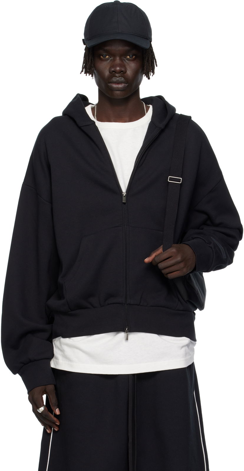 Huppari Fear of God Fear of God ESSENTIALS Classic Fit Fleece Zip-Up Hoodie Musta | 192SP254780F